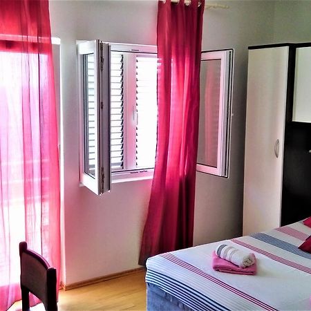 Apartment Vesna Milna  Ngoại thất bức ảnh