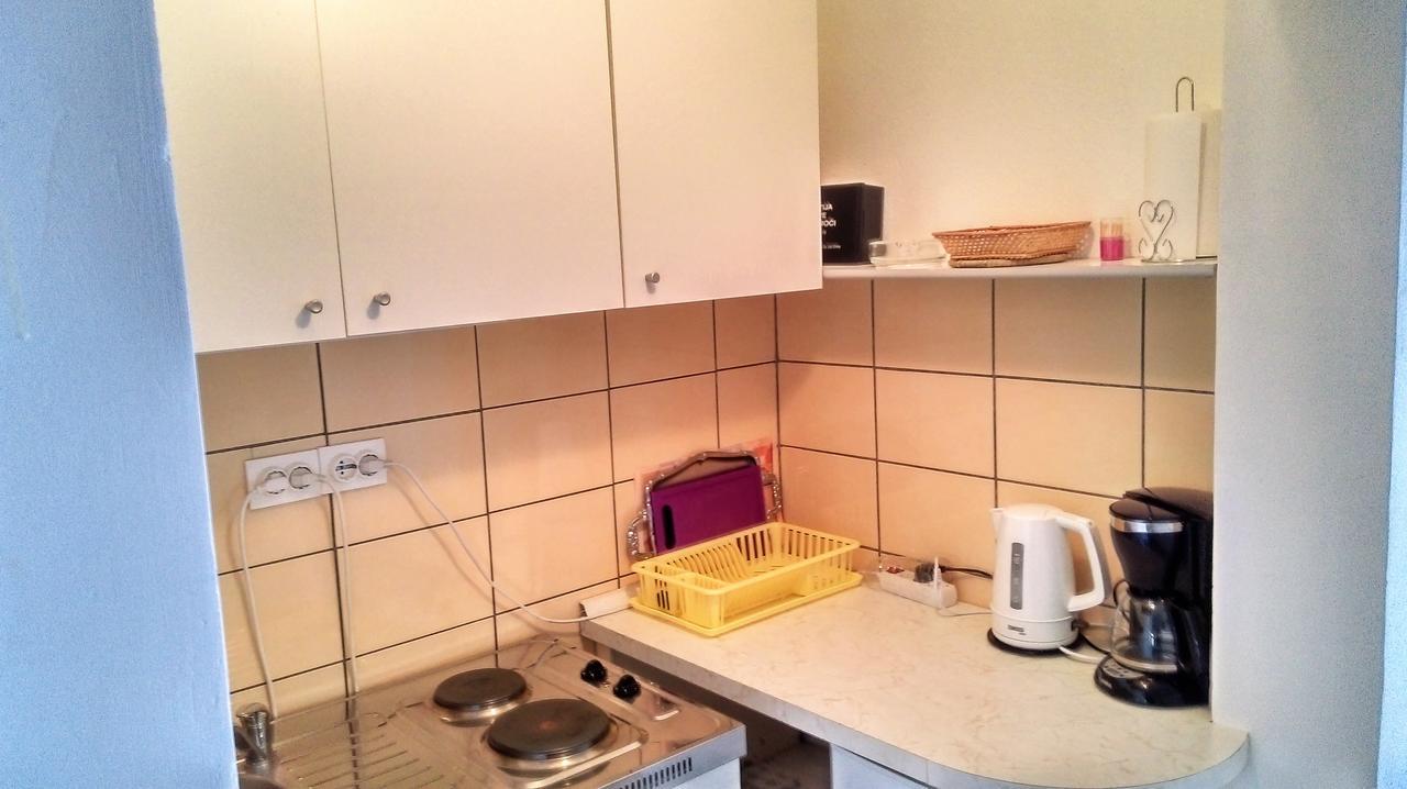 Apartment Vesna Milna  Ngoại thất bức ảnh
