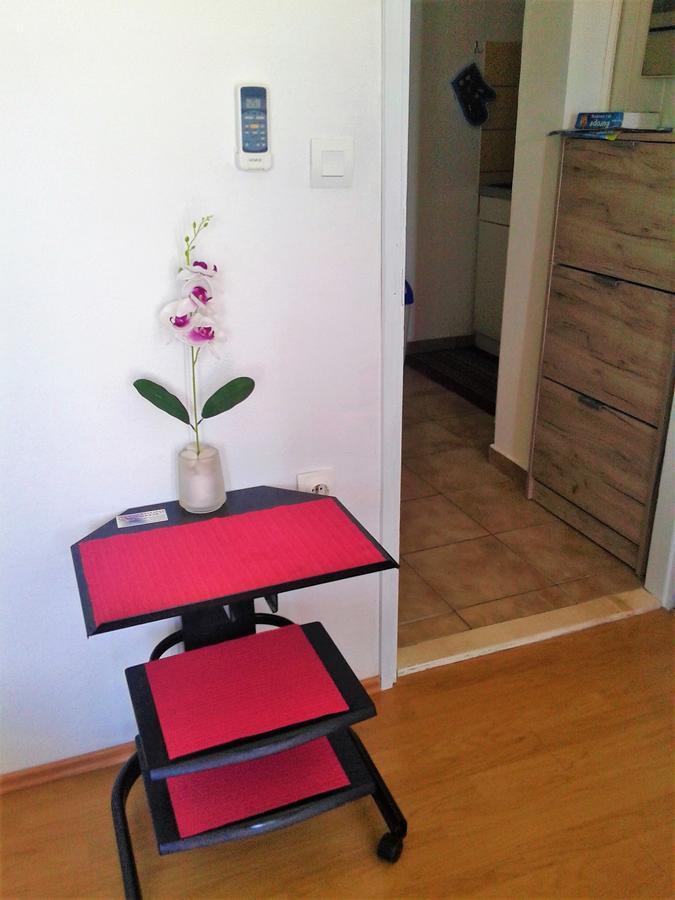 Apartment Vesna Milna  Ngoại thất bức ảnh